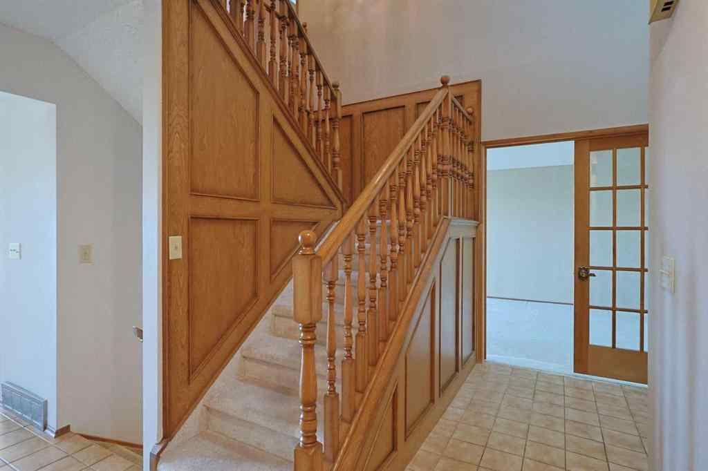 MLS® A2230579 - 7047 Edgemont Drive NW in Edgemont Calgary, Residential