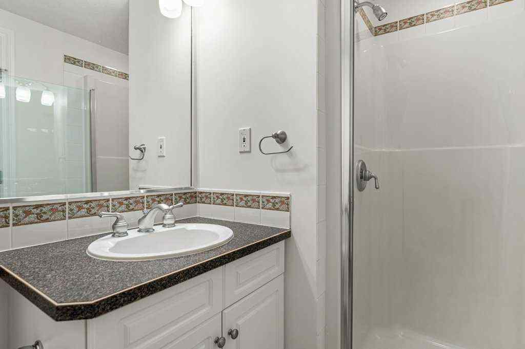 MLS® A2230584 - Unit #510 1718 14 Avenue NW in Hounsfield Heights/Briar Hill Calgary, Residential