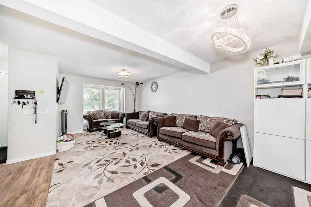 MLS® A2230596 - 442 Templeview Drive NE in Temple Calgary, Residential