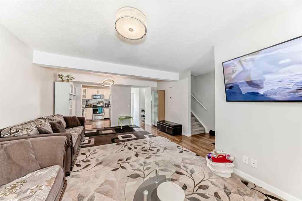 MLS® A2230596 - 442 Templeview Drive NE in Temple Calgary, Residential