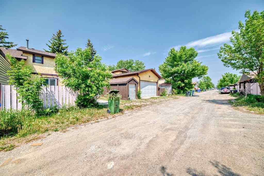 MLS® A2230596 - 442 Templeview Drive NE in Temple Calgary, Residential