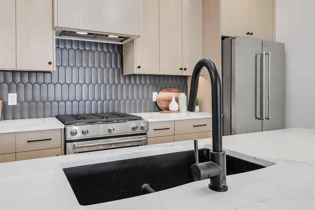 MLS® A2230607 - Unit #3 1524 29 Avenue SW in South Calgary Calgary, Residential