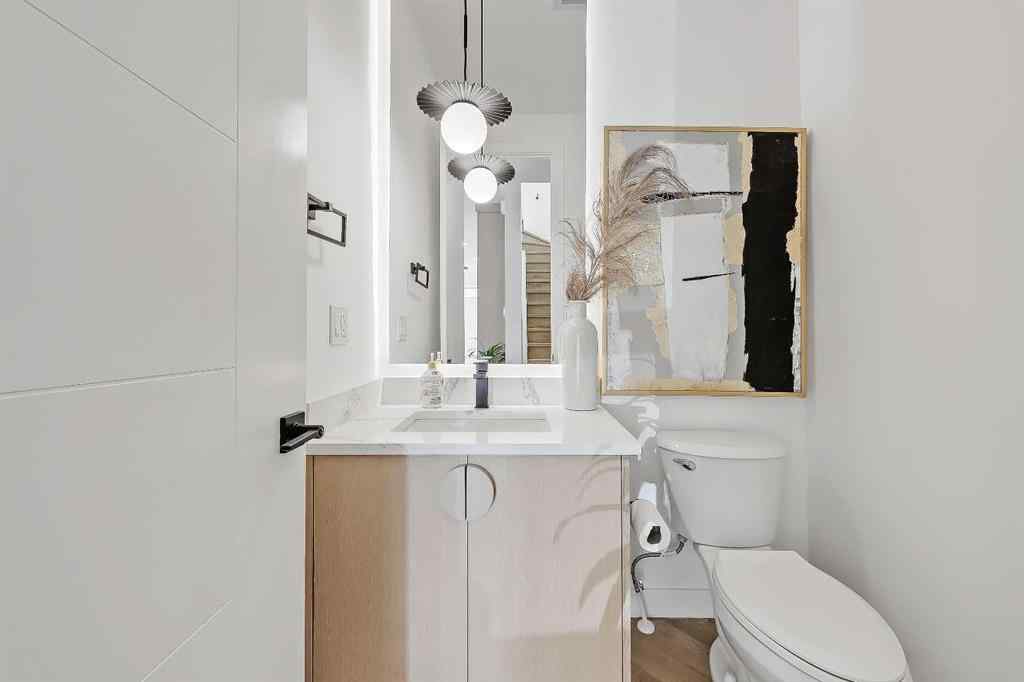 MLS® A2230607 - Unit #3 1524 29 Avenue SW in South Calgary Calgary, Residential