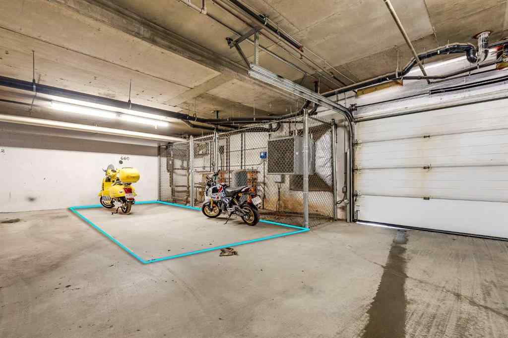MLS® A2230698 - Unit #16 181 Rockyledge View NW in Rocky Ridge Calgary, Residential