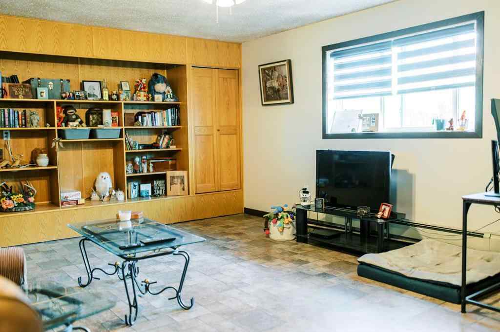 MLS® A2230708 - 38012 Range 20-1 Road  in NONE Rural Stettler No. 6, County of, Residential
