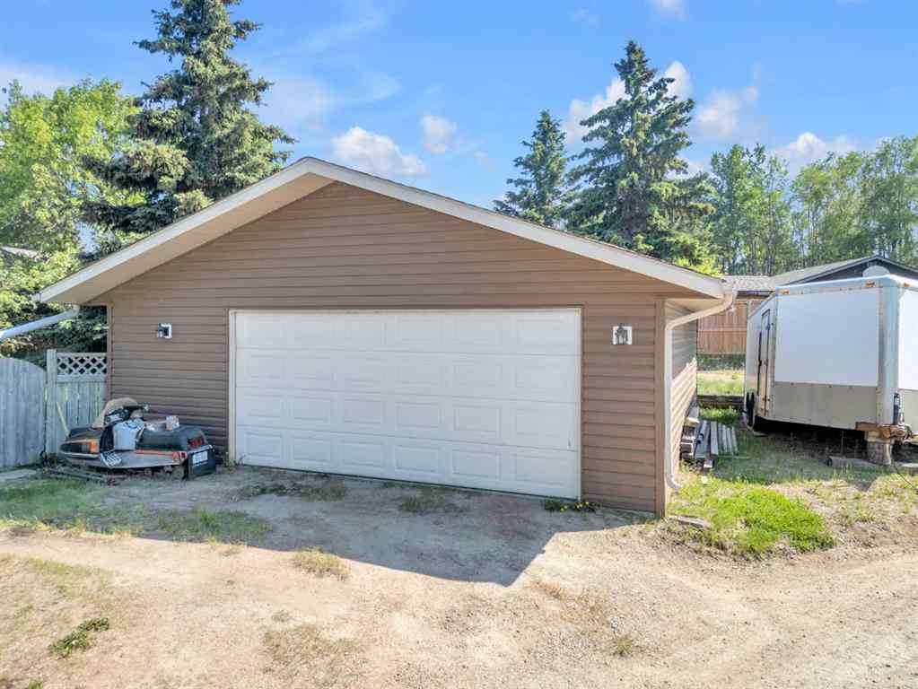 MLS® A2230711 - 10 45 Street Crescent  in Palo Sylvan Lake, Residential