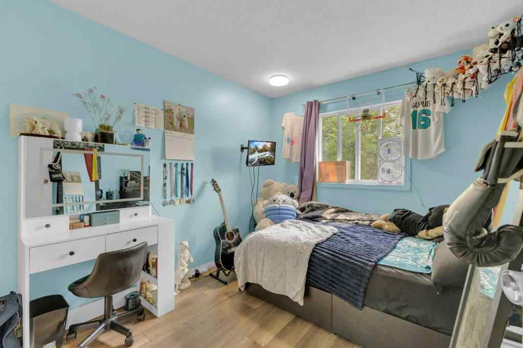 MLS® A2230711 - 10 45 Street Crescent  in Palo Sylvan Lake, Residential