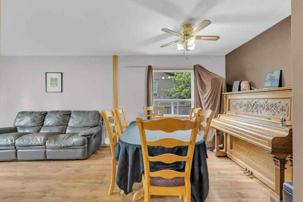 MLS® A2230711 - 10 45 Street Crescent  in Palo Sylvan Lake, Residential