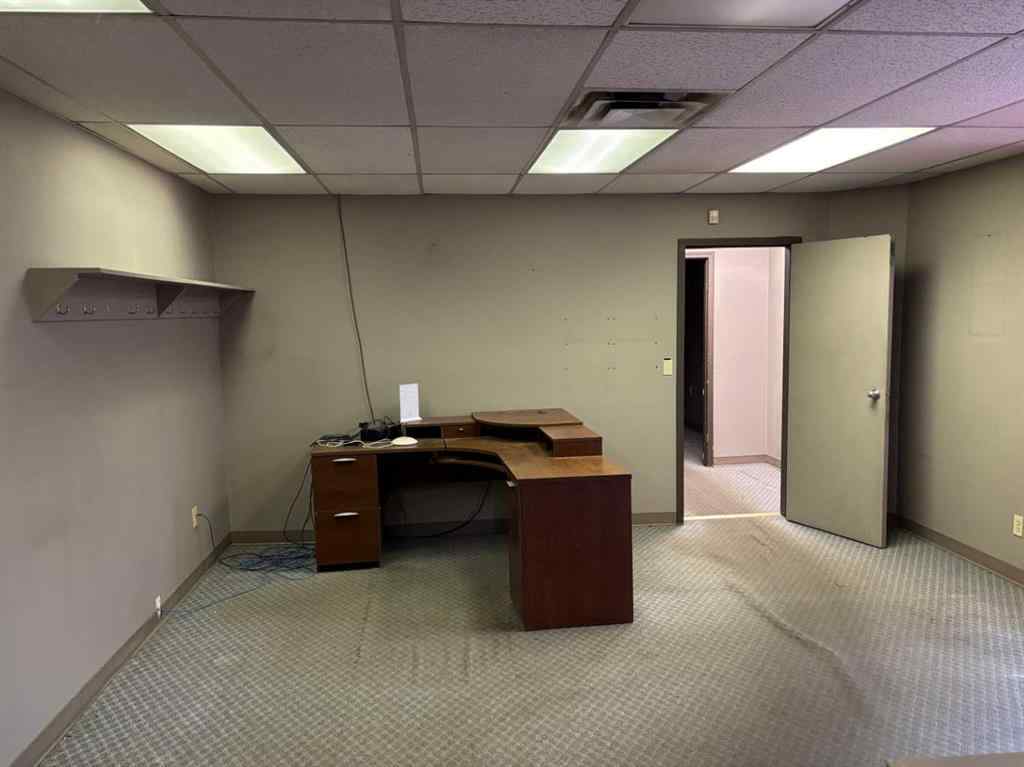 MLS® A2230726 - 4452 64 Avenue SE in Foothills Calgary, Commercial
