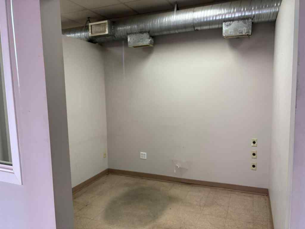 MLS® A2230726 - 4452 64 Avenue SE in Foothills Calgary, Commercial