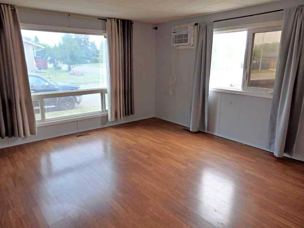 MLS® A2230728 - 4946 43 Street  in Vermilion Vermilion, Residential