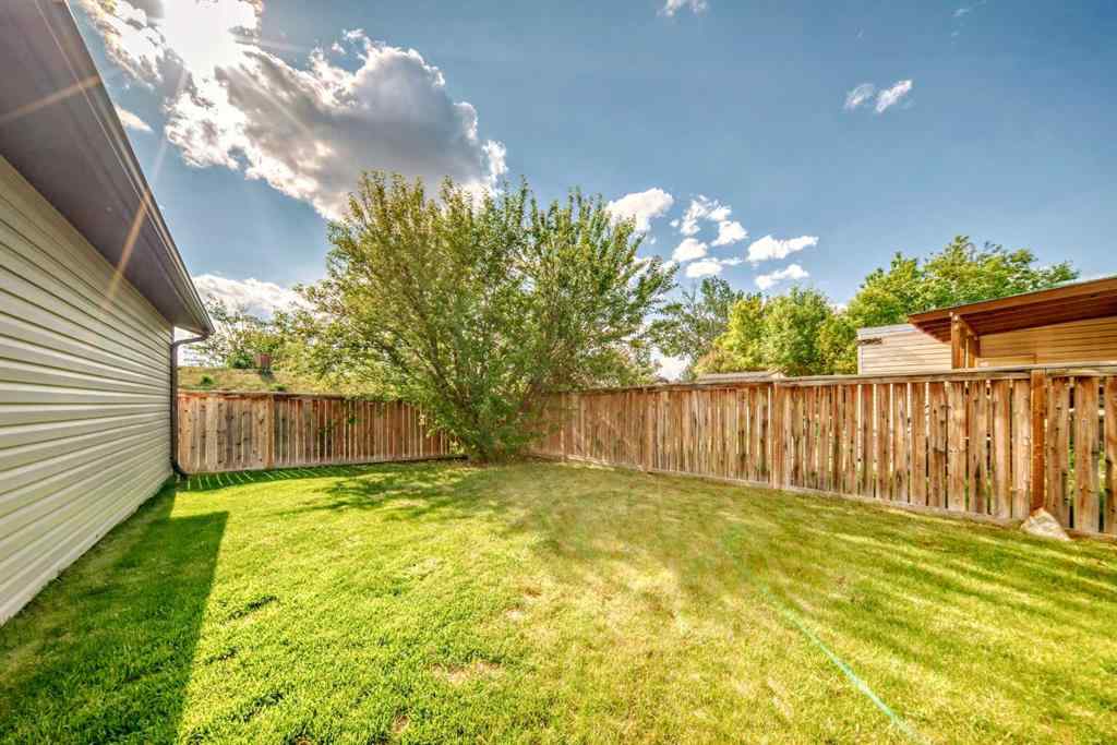 MLS® A2230742 - 80 Spring Haven Road SE in Big Springs Airdrie, Residential