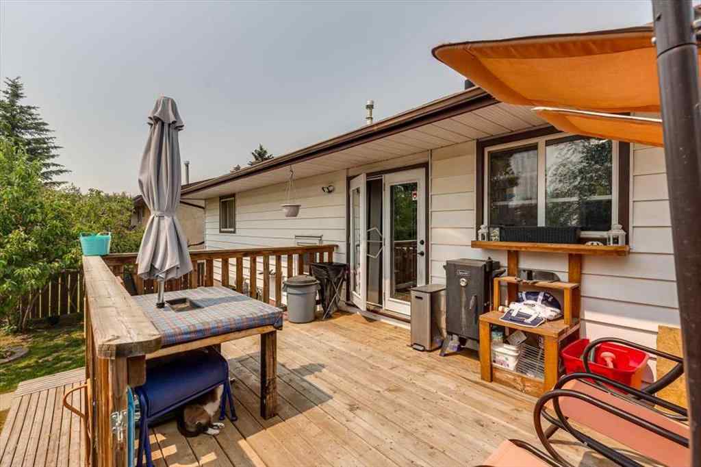 MLS® A2230765 - 20 Larne Place  in Park Place Penhold, Residential