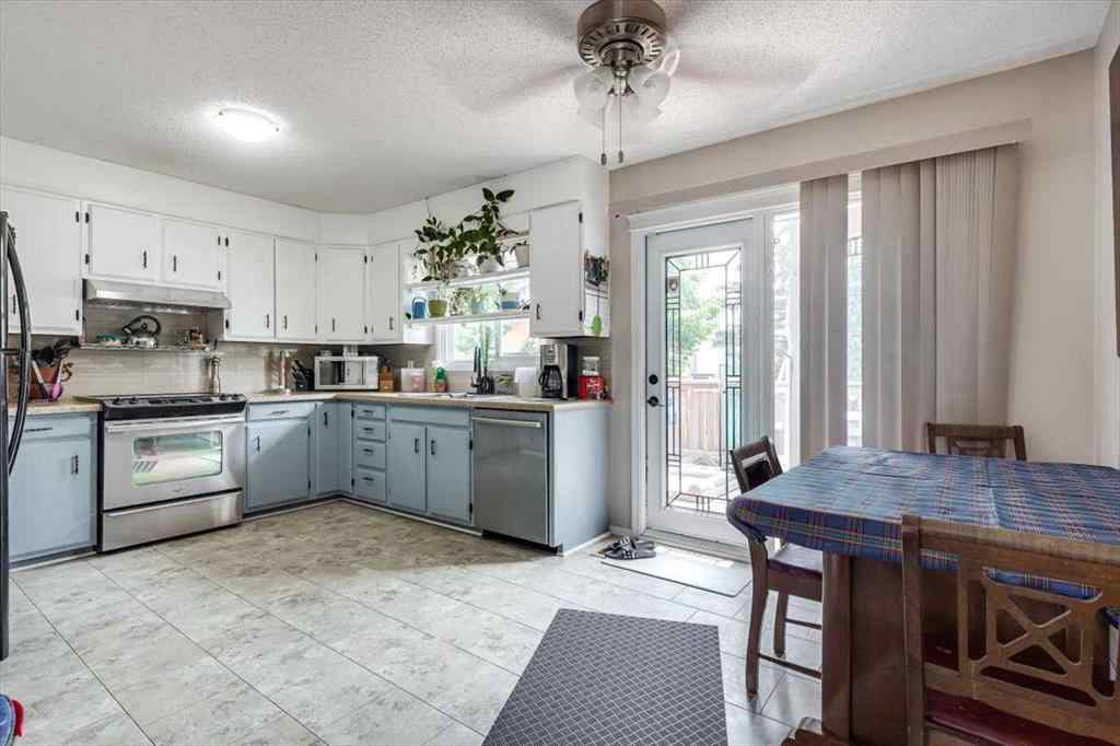 MLS® A2230765 - 20 Larne Place  in Park Place Penhold, Residential