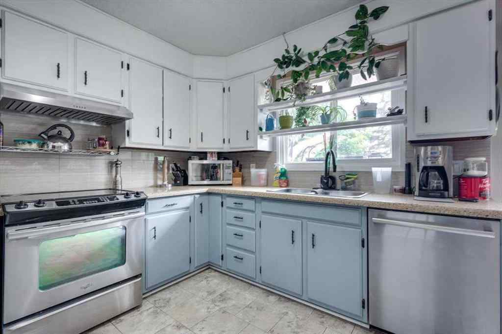 MLS® A2230765 - 20 Larne Place  in Park Place Penhold, Residential