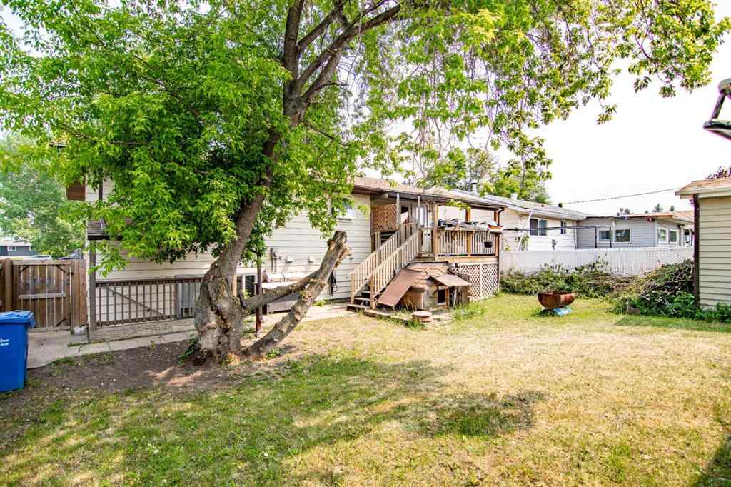 MLS® A2230836 - 44 Oyen Crescent  in Oriole Park Red Deer, Residential