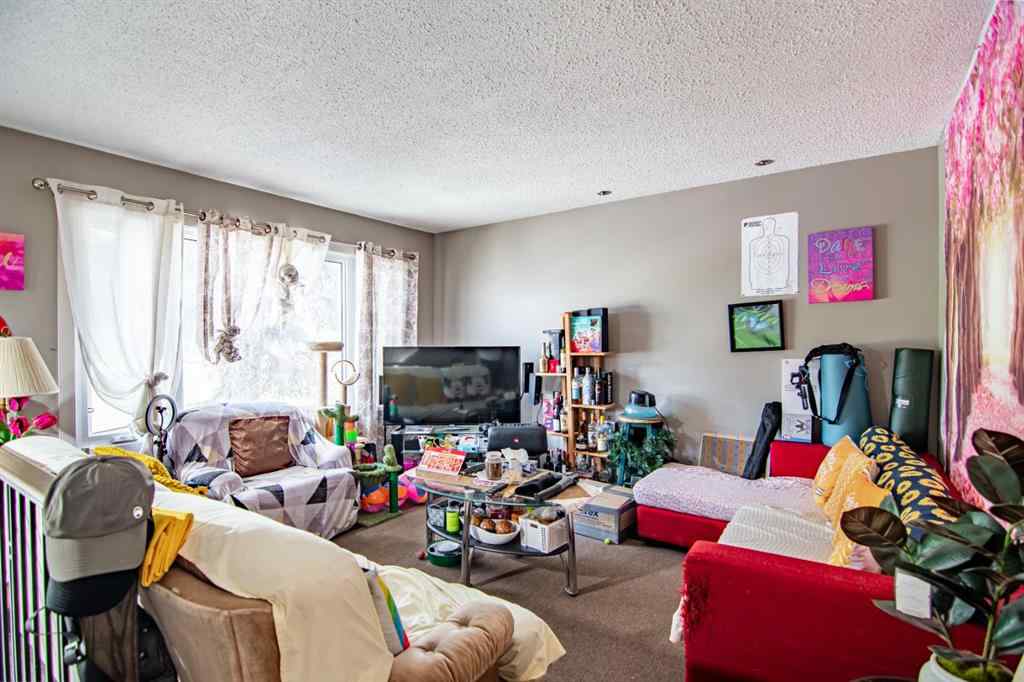 MLS® A2230836 - 44 Oyen Crescent  in Oriole Park Red Deer, Residential