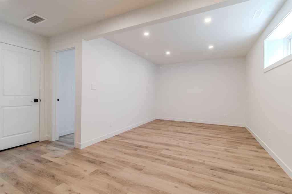 MLS® A2230842 - 66 Henderson Crescent  in Hawkridge Estates Penhold, Residential