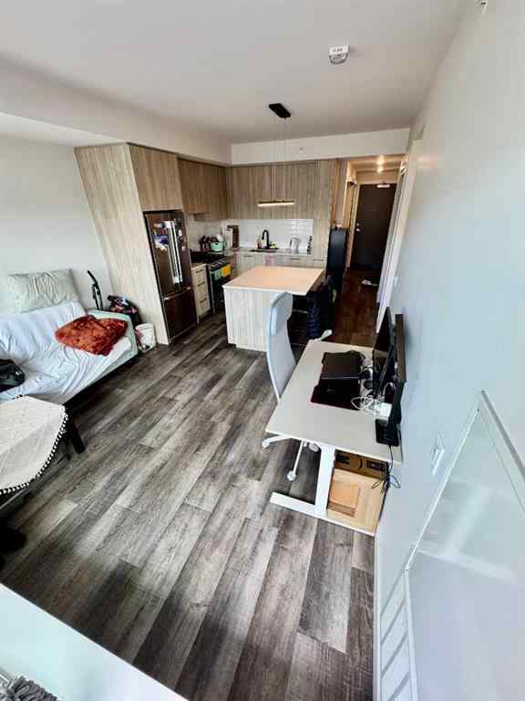MLS® A2230849 - Unit #301 1107 Gladstone Road NW in Hillhurst Calgary, Residential