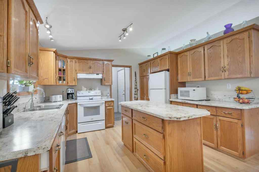 MLS® A2230867 - 103 Northstar Crescent  in NONE Rural Ponoka County, Residential