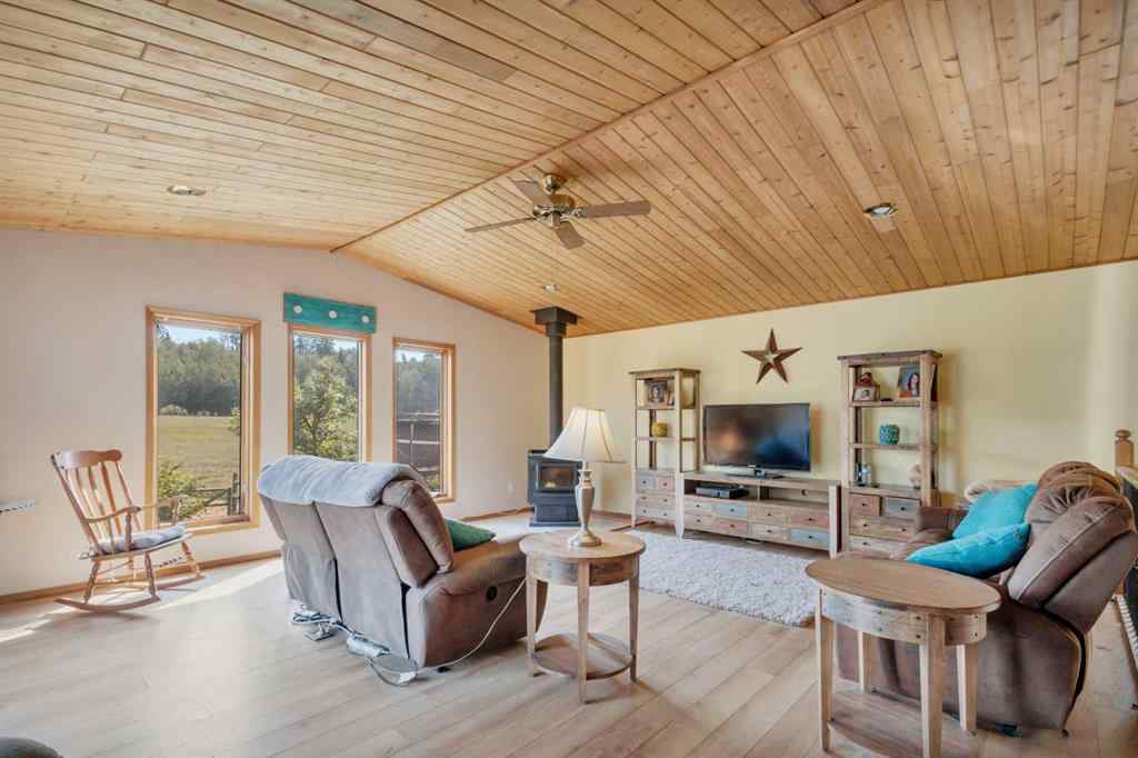 MLS® A2230867 - 103 Northstar Crescent  in NONE Rural Ponoka County, Residential