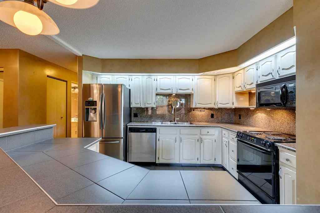 MLS® A2230886 - Unit #104 9500 Oakfield Drive SW in Oakridge Calgary, Residential