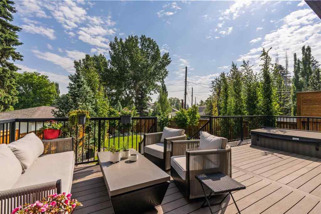 MLS® A2230888 - 110 Lissington Drive SW in North Glenmore Park Calgary, Residential