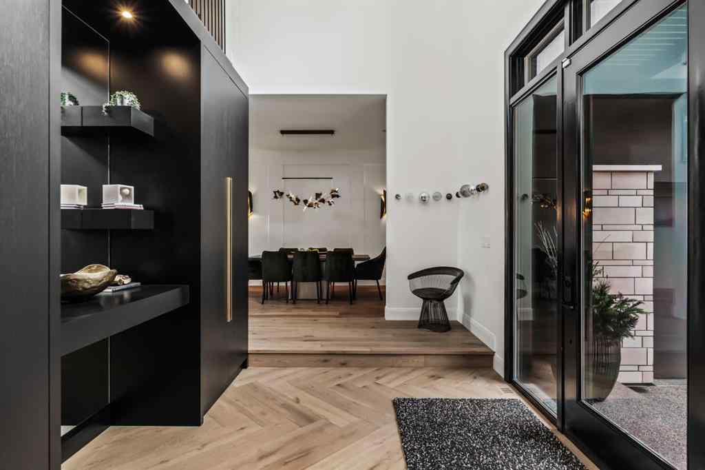 MLS® A2230888 - 110 Lissington Drive SW in North Glenmore Park Calgary, Residential