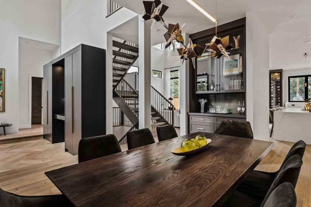 MLS® A2230888 - 110 Lissington Drive SW in North Glenmore Park Calgary, Residential