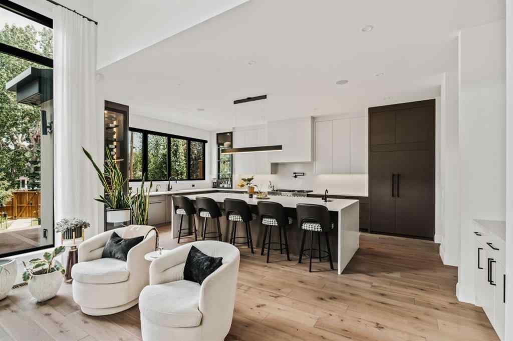 MLS® A2230888 - 110 Lissington Drive SW in North Glenmore Park Calgary, Residential