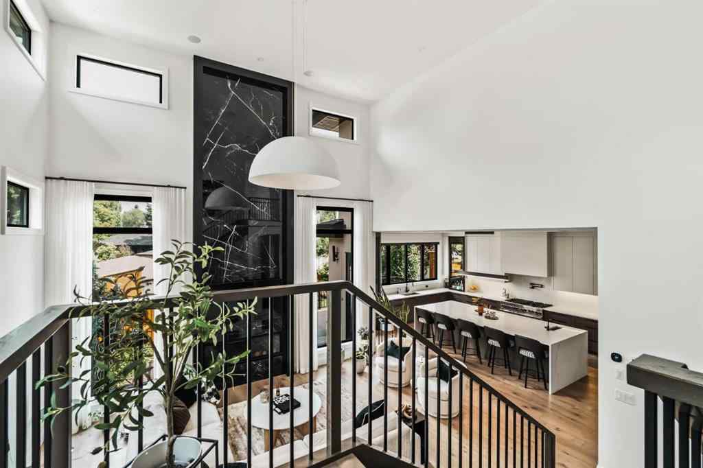 MLS® A2230888 - 110 Lissington Drive SW in North Glenmore Park Calgary, Residential