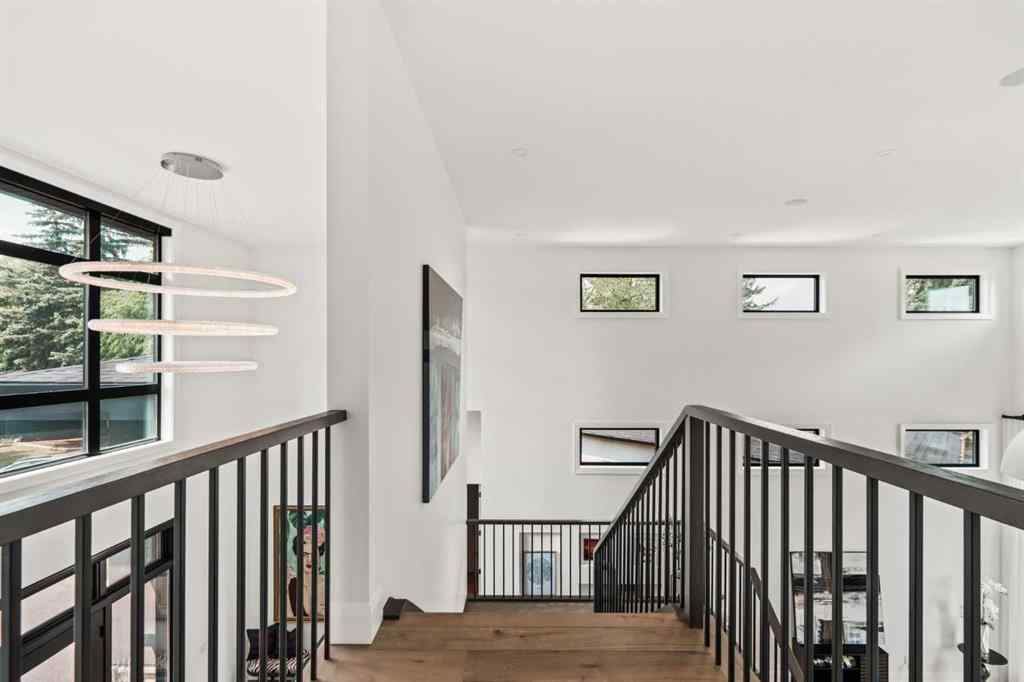 MLS® A2230888 - 110 Lissington Drive SW in North Glenmore Park Calgary, Residential
