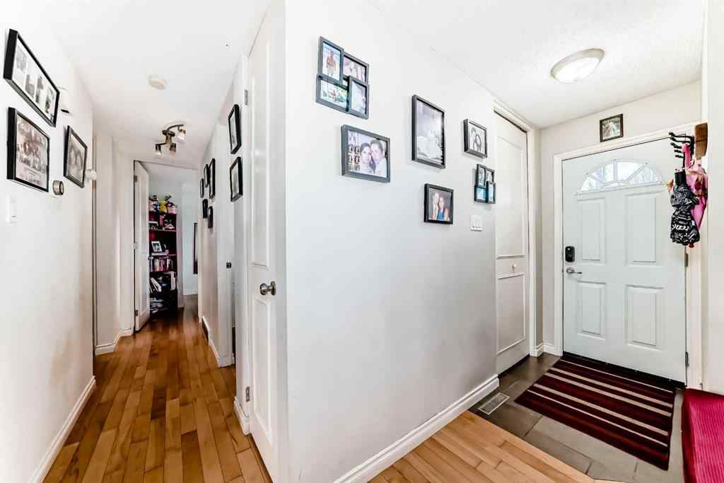 MLS® A2230901 - 53 Wakefield Drive SW in Westgate Calgary, Residential