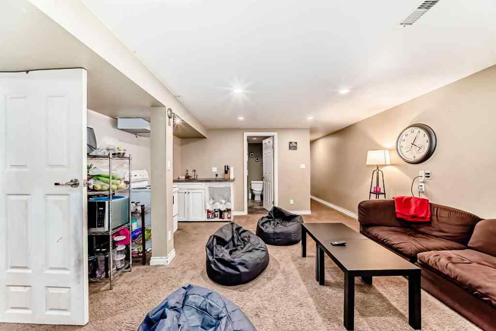 MLS® A2230901 - 53 Wakefield Drive SW in Westgate Calgary, Residential