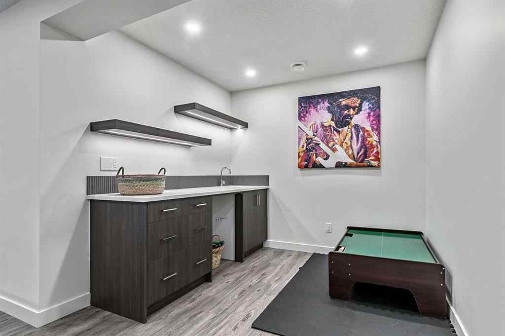 MLS® A2230916 - 6 Drake Landing Gate  in Drake Landing Okotoks, Residential