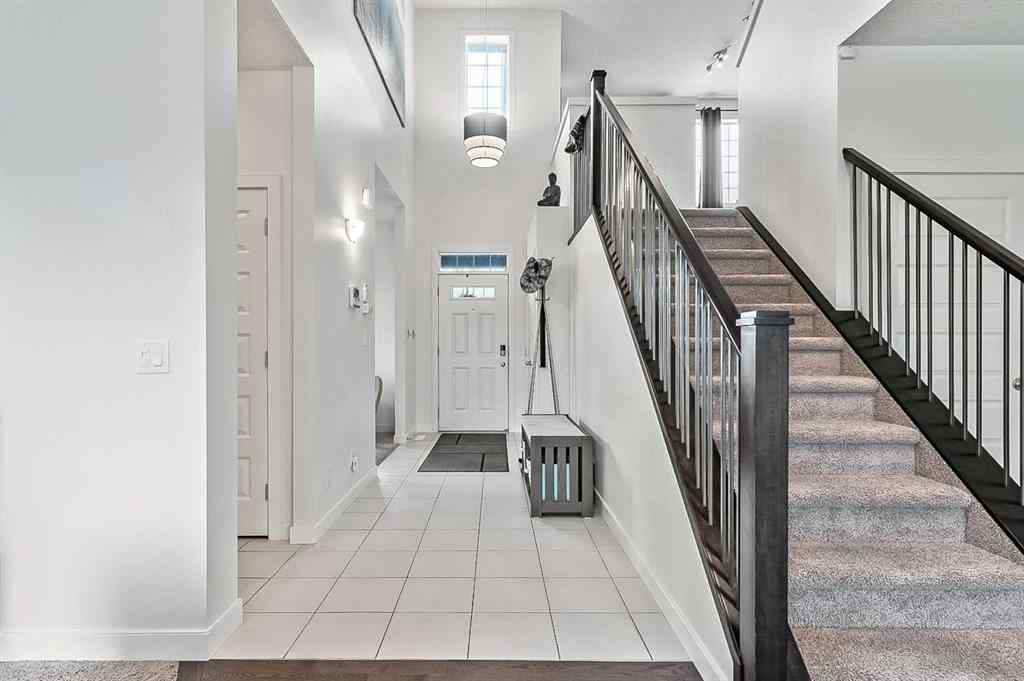 MLS® A2230916 - 6 Drake Landing Gate  in Drake Landing Okotoks, Residential