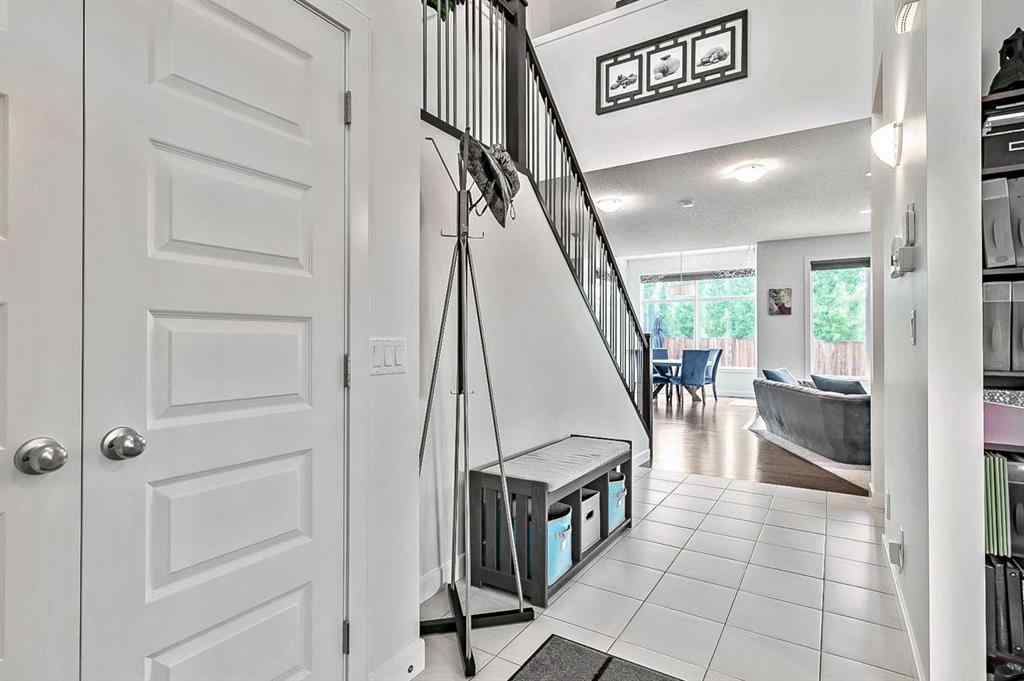MLS® A2230916 - 6 Drake Landing Gate  in Drake Landing Okotoks, Residential