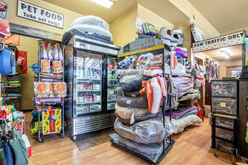 MLS® A2230918 - 430 8 Avenue SE in NONE High River, Commercial