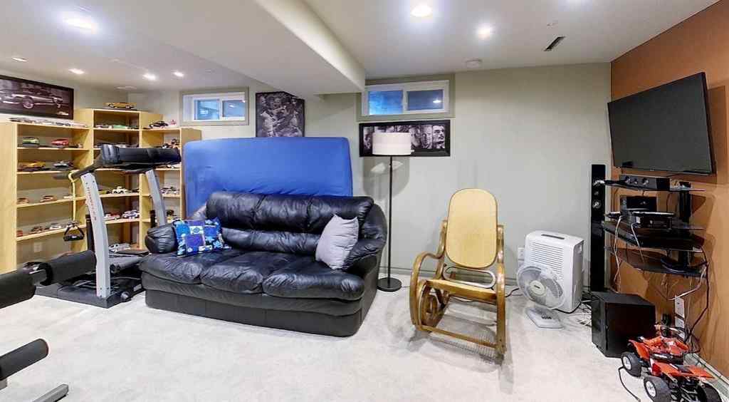 MLS® A2230922 - 4204 6 Avenue  in Edson Edson, Residential