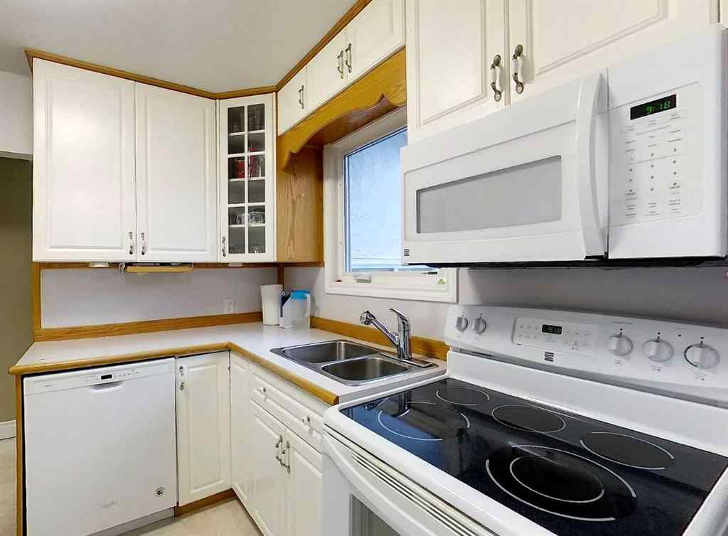 MLS® A2230922 - 4204 6 Avenue  in Edson Edson, Residential