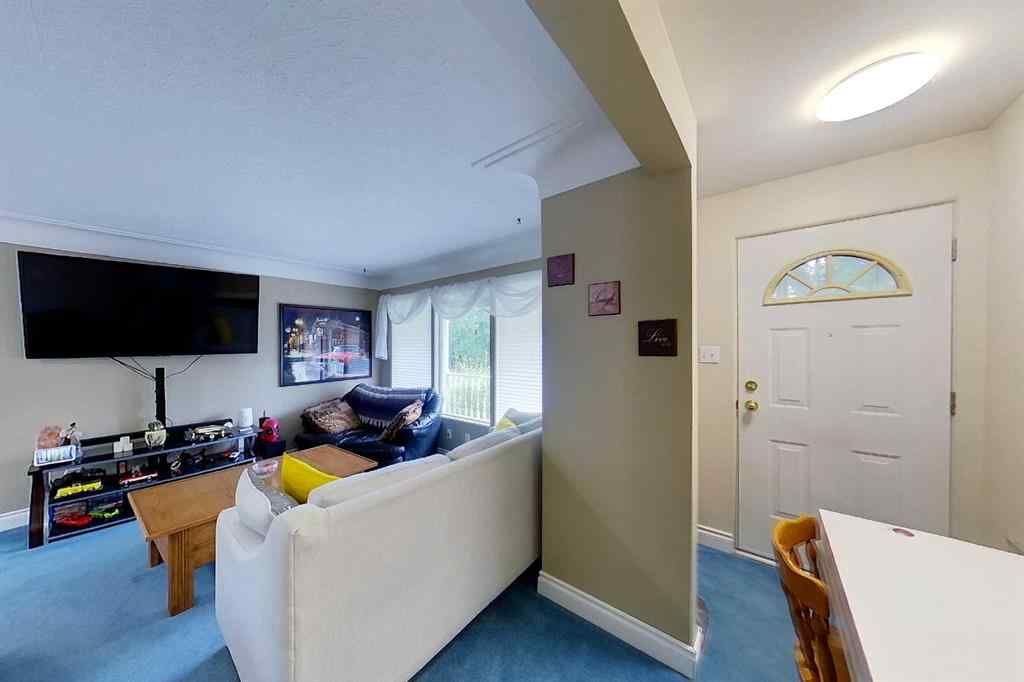 MLS® A2230922 - 4204 6 Avenue  in Edson Edson, Residential