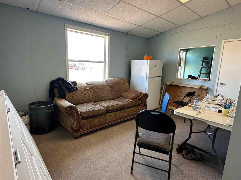 MLS® A2230951 - 6002 60 Avenue  in NONE Taber, Commercial