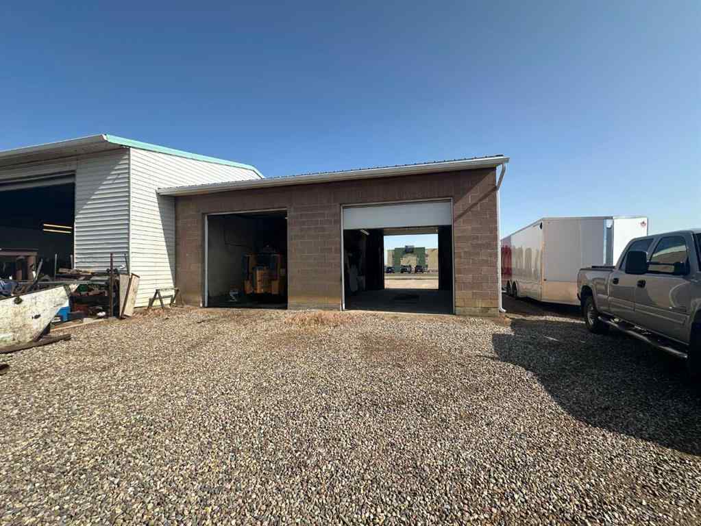 MLS® A2230951 - 6002 60 Avenue  in NONE Taber, Commercial