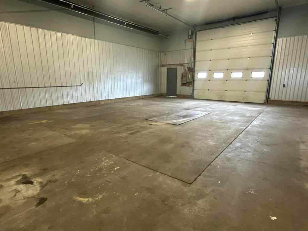 MLS® A2230951 - 6002 60 Avenue  in NONE Taber, Commercial