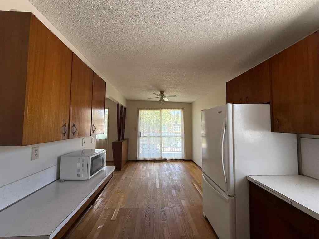 MLS® A2230953 - 7331 & 7329 Huntertown Crescent NW in Huntington Hills Calgary, Residential
