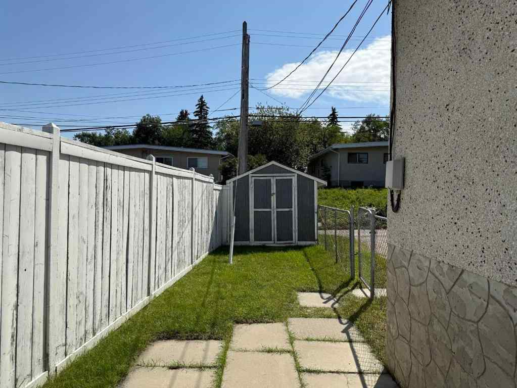 MLS® A2230953 - 7331 & 7329 Huntertown Crescent NW in Huntington Hills Calgary, Residential