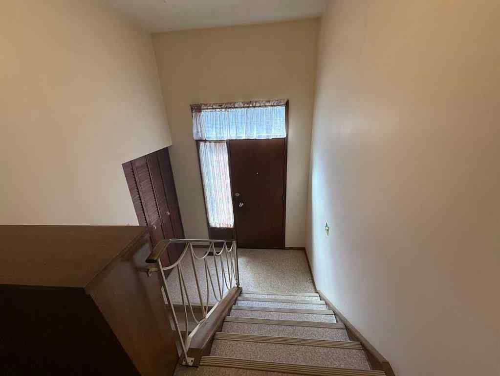 MLS® A2230953 - 7331 & 7329 Huntertown Crescent NW in Huntington Hills Calgary, Residential