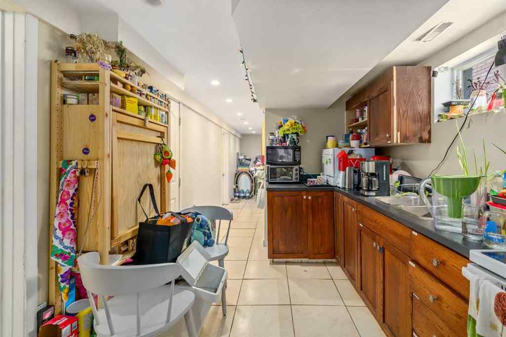 MLS® A2230963 - 1520 15 Avenue SW in Sunalta Calgary, Residential