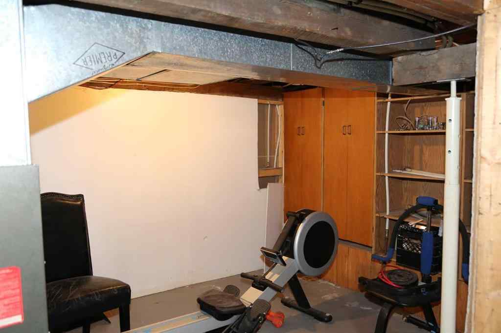 MLS® A2230985 - 7070 18 Avenue  in NONE Coleman, Residential