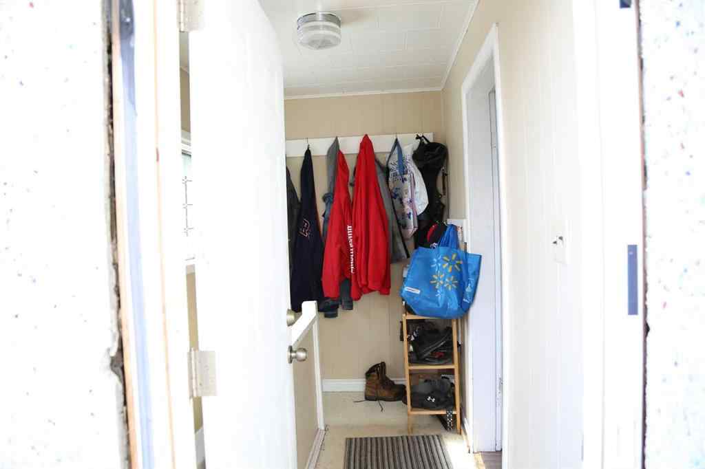 MLS® A2230985 - 7070 18 Avenue  in NONE Coleman, Residential